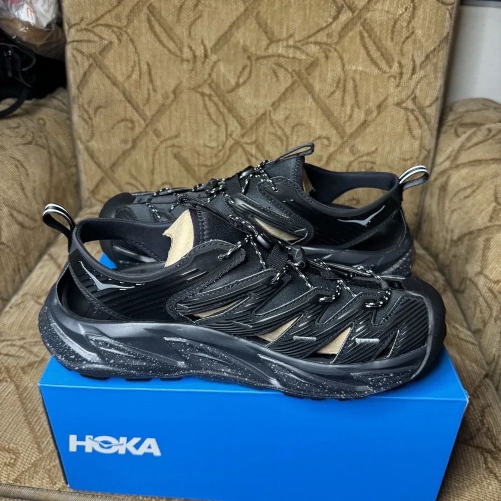 Hoka One One Trainers Men's 10 Women's 11‎ Hopara Black Summer Trail Run Sandals